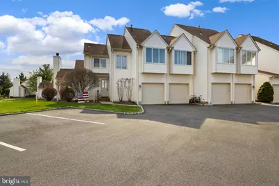 8 Russell Court, Montville, NJ 07045 - Photo 1
