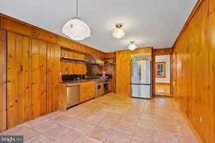 75 N Main St, Cranbury Township, NJ 08512 - Photo 9