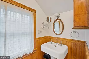 75 N Main St, Cranbury Township, NJ 08512 - Photo 19