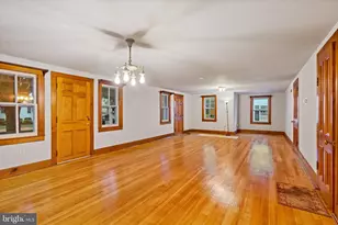 75 N Main St, Cranbury Township, NJ 08512 - Photo 7