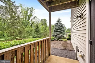 422 E Ravens Crest Dr, Plainsboro Township, NJ 08536 - Photo 17