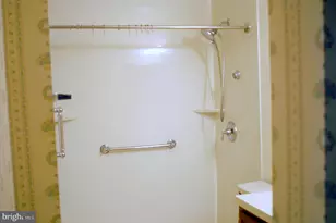 422 E Ravens Crest Dr, Plainsboro Township, NJ 08536 - Photo 15