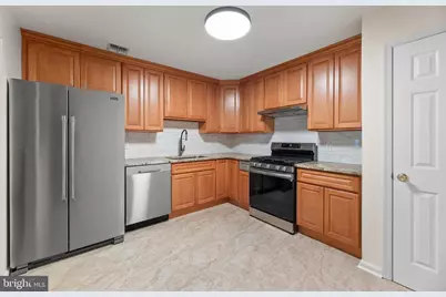 107 Forest Drive, Piscataway Township, NJ 08854 - Photo 13
