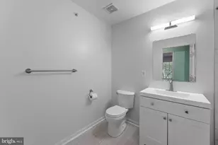107 Forest Dr, Piscataway Township, NJ 08854 - Photo 31