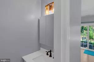 1111 Hickory Ct, Monmouth Junction, NJ 08852 - Photo 19