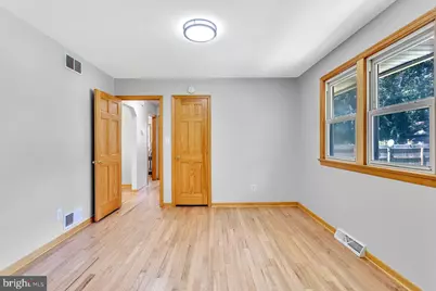 174 Hardenburg Lane, Milltown, NJ 08850 - Photo 19