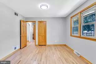 174 Hardenburg Ln, Milltown, NJ 08850 - Photo 19