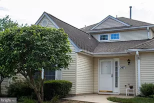 267 Nighthawk Dr, Monroe Township, NJ 08831 - Photo 3