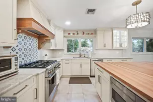 29 Remington Dr, Edison, NJ 08820 - Photo 11