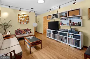 260 Friendship Rd, Cranbury Township, NJ 08512 - Photo 5