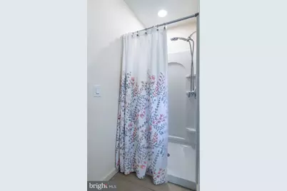 106 S Pennington Road, New Brunswick, NJ 08901 - Photo 11