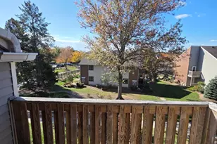 5012 Ravens Crest Dr, Plainsboro Township, NJ 08536 - Photo 9