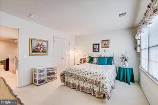 136 Birmingham Ln, Monroe Township, NJ 08831 - Photo 39