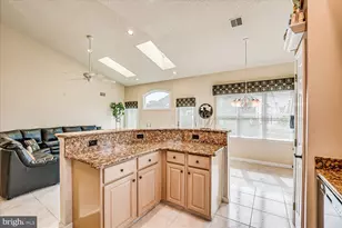 136 Birmingham Ln, Monroe Township, NJ 08831 - Photo 23