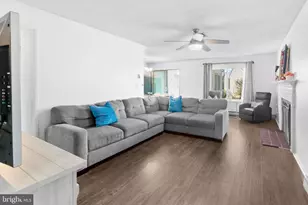 25 Pitman, Monroe Township, NJ 08831 - Photo 5