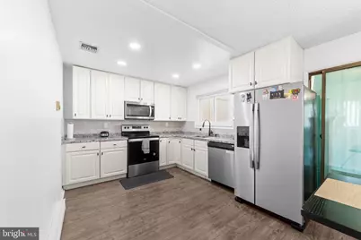 25 Pitman #B, Monroe Township, NJ 08831 - Photo 11