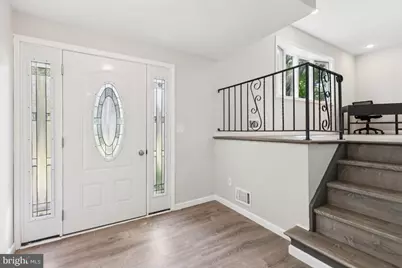 5 Waverly Drive E, Edison, NJ 08817 - Photo 9