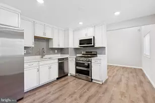5 Waverly Dr E, Edison, NJ 08817 - Photo 7