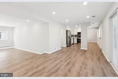 5 Waverly Drive E, Edison, NJ 08817 - Photo 13