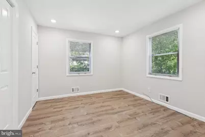 5 Waverly Drive E, Edison, NJ 08817 - Photo 15