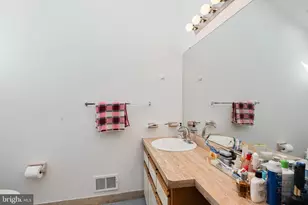 9 Haypress Rd, Dayton, NJ 08810 - Photo 23