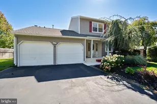 9 Haypress Rd, Dayton, NJ 08810 - Photo 1