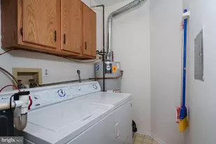 4031 Bayberry Ct, Monmouth Junction, NJ 08852 - Photo 33