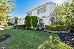 29 Liberty Dr, Dayton, NJ 08810 - Photo 3