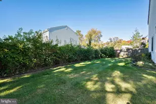 29 Liberty Dr, Dayton, NJ 08810 - Photo 9