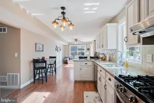 29 Liberty Dr, Dayton, NJ 08810 - Photo 21