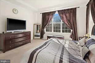 9 Bellingham Dr, Kendall Park, NJ 08824 - Photo 23