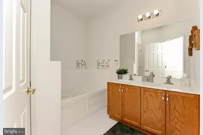 802 Schindler Drive N, Monmouth Junction, NJ 08852 - Photo 31