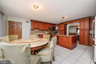 4 Drinking Brook Rd, Monmouth Junction, NJ 08852 - Photo 11