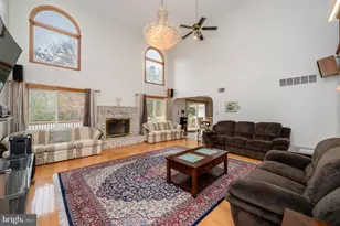 4 Drinking Brook Rd, Monmouth Junction, NJ 08852 - Photo 13