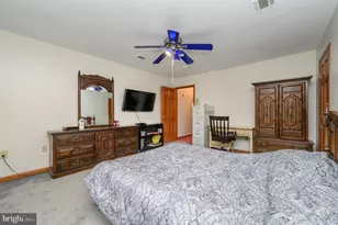 4 Drinking Brook Rd, Monmouth Junction, NJ 08852 - Photo 39