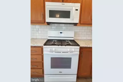 852 US Route 1 Highway N #004, Edison, NJ 08817 - Photo 13