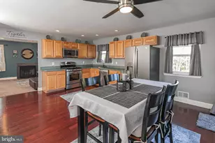 13 Setter Pl, Kendall Park, NJ 08824 - Photo 11