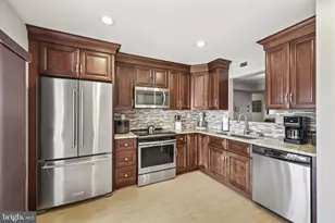 631 Madison Dr, Monroe Township, NJ 08831 - Photo 1