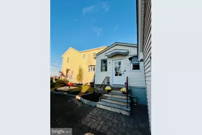 5 Wyckoffs Mills Applegarth, Monroe Township, NJ 08831 - Photo 3