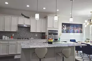 39 Periwinkle Dr, Monroe Township, NJ 08831 - Photo 5