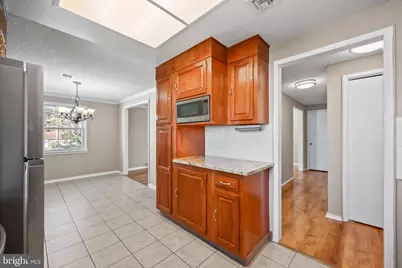 137 Plymouth Lane, Monroe Township, NJ 08831 - Photo 9