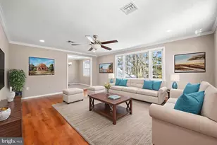 137 Plymouth Ln, Monroe Township, NJ 08831 - Photo 1