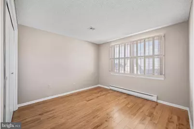 137 Plymouth Lane, Monroe Township, NJ 08831 - Photo 21