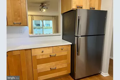 60 Hampshire Drive, Plainsboro Township, NJ 08536 - Photo 9