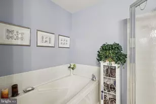 304 Waxwing Dr, Monroe Township, NJ 08831 - Photo 25