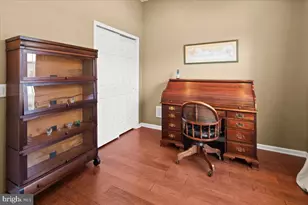 12 Hardwick Dr, Kendall Park, NJ 08824 - Photo 31