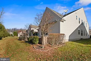 12 Hardwick Dr, Kendall Park, NJ 08824 - Photo 53