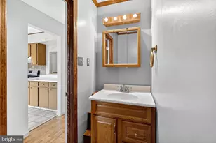 8 Marc Dr, Dayton, NJ 08810 - Photo 31
