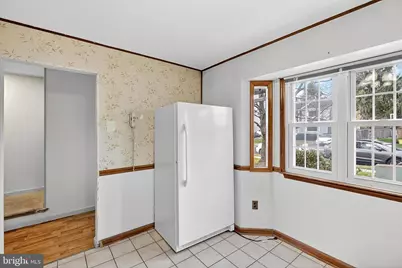 8 Marc Drive, Dayton, NJ 08810 - Photo 9