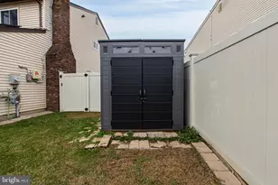 8 Marc Dr, Dayton, NJ 08810 - Photo 23